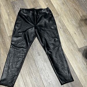 GAP Black Skinny leggings/pants - fleece on inside
